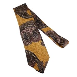 Jos A. Banks 100% Silk Paisley Tie